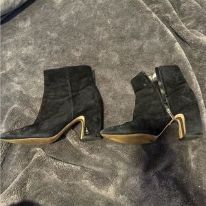 Sam Edelman Hilty Black Suede Ankle Boots 7.5